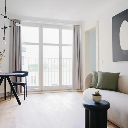 R7 Apartment Berlin