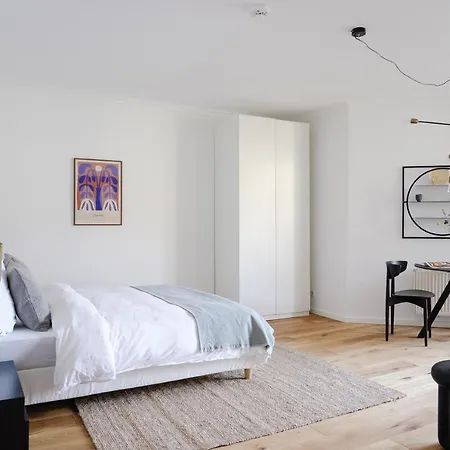 Apartment R7